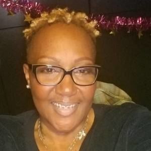 Meet your Posher, Cassandra